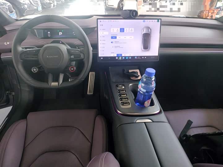 Фото 10 - Xiaomi SU7