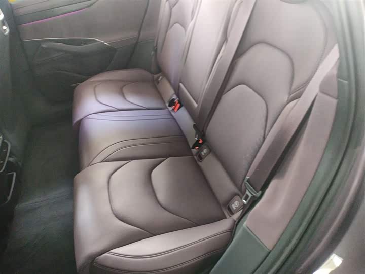 Фото 17 - Xiaomi SU7