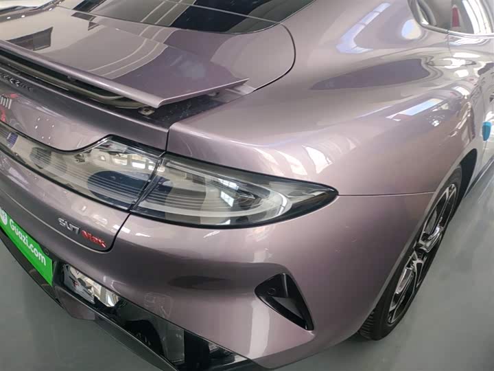 Фото 8 - Xiaomi SU7