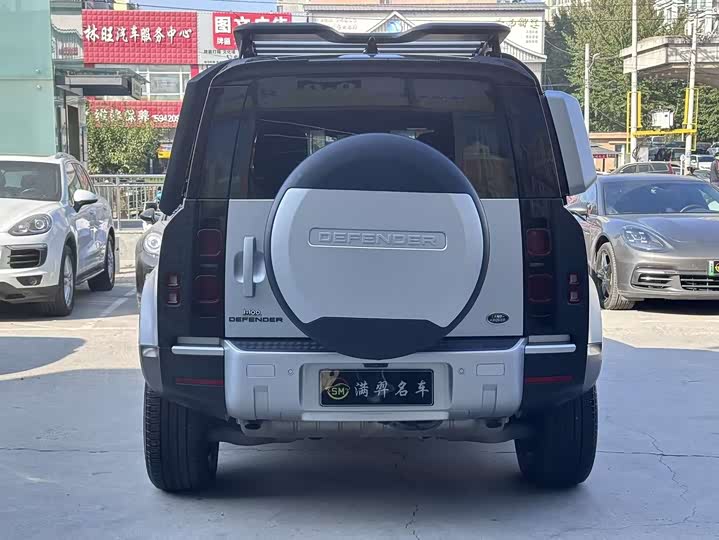 Фото 7 - Land Rover Defender