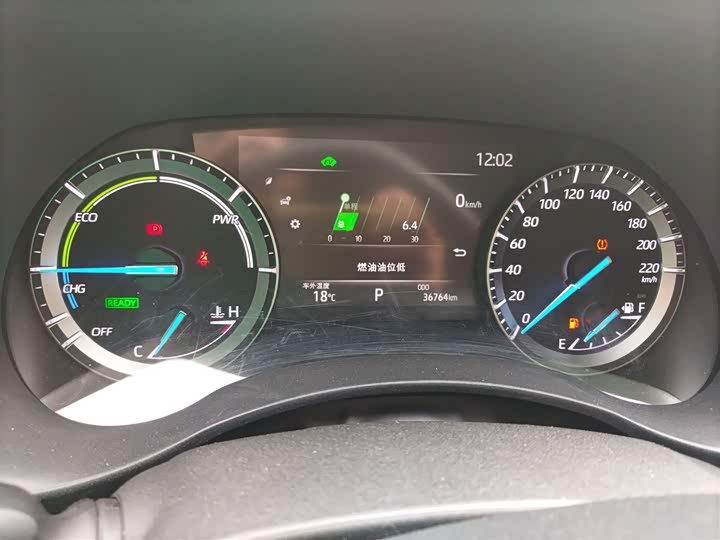 Фото 12 - Toyota Highlander