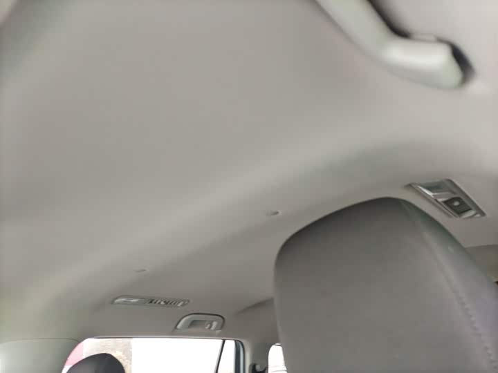 Фото 18 - Toyota Highlander