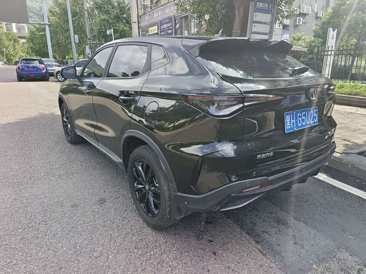 Фото 13 - Changan X5 Plus