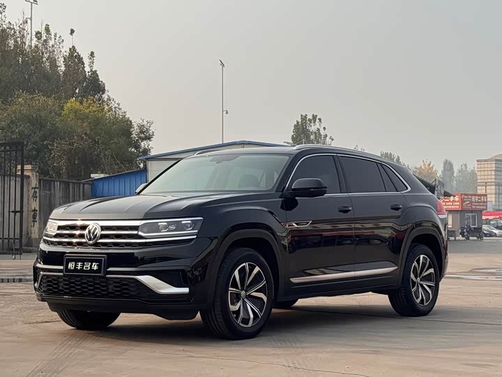 Фото 1 - Volkswagen Teramont X