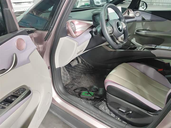 Фото 16 - BYD Dolphin