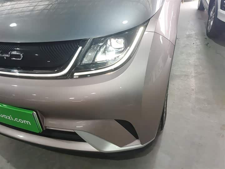 Фото 24 - BYD Dolphin