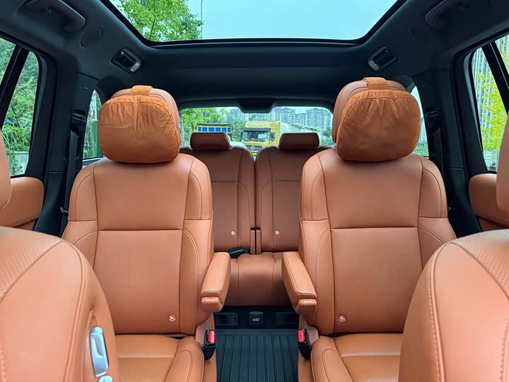 Фото 14 - LiXiang L8