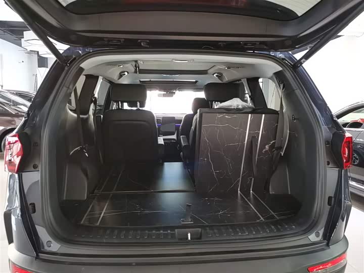 Фото 19 - Hyundai Custo