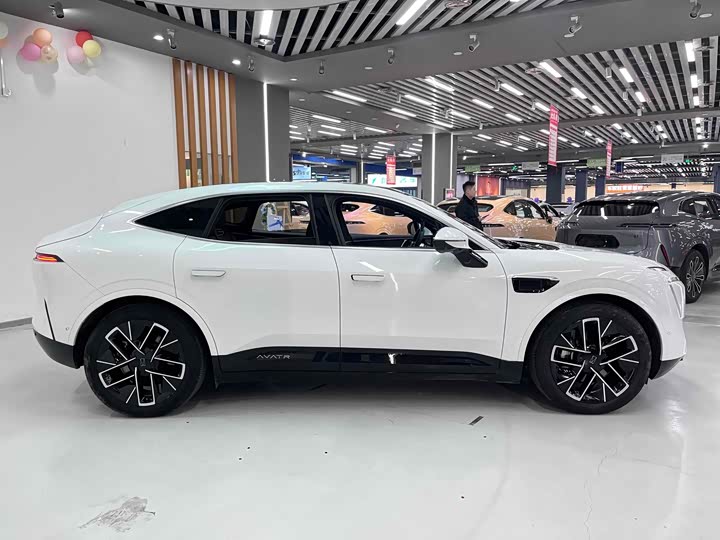 Фото 25 - Avatr 11