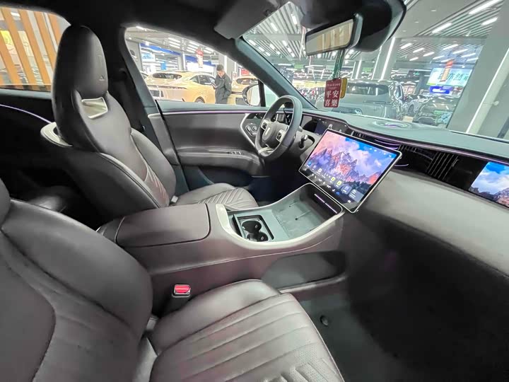 Фото 29 - Avatr 11