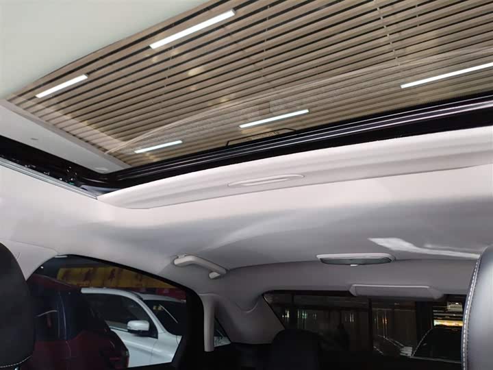 Фото 18 - Ford Escort