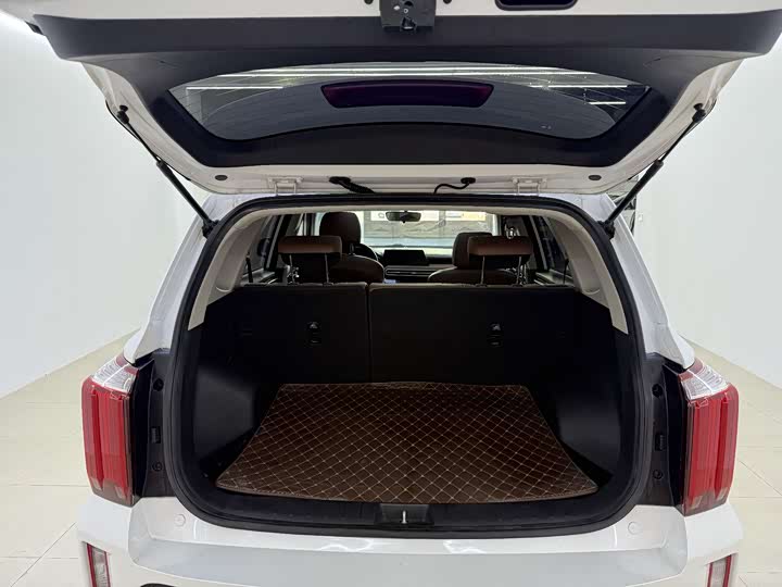 Фото 14 - Kia Sportage GT-line