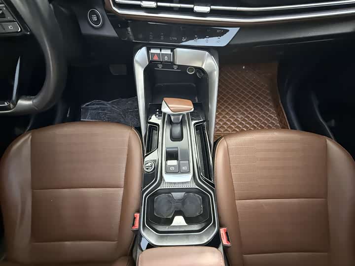 Фото 15 - Kia Sportage GT-line