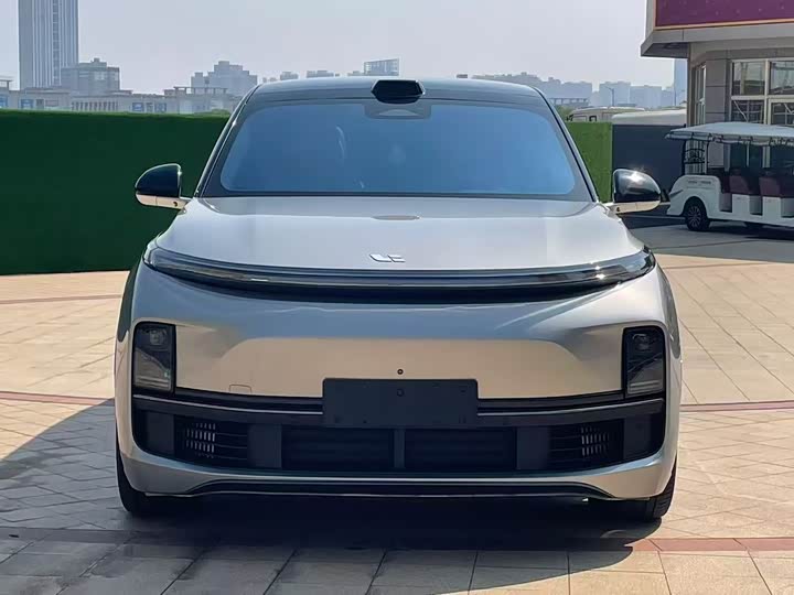 Фото 2 - LiXiang L9