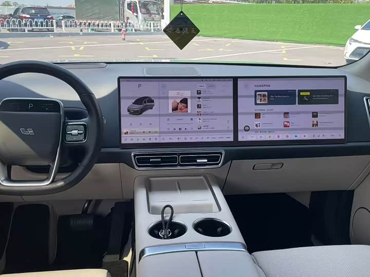 Фото 4 - LiXiang L9