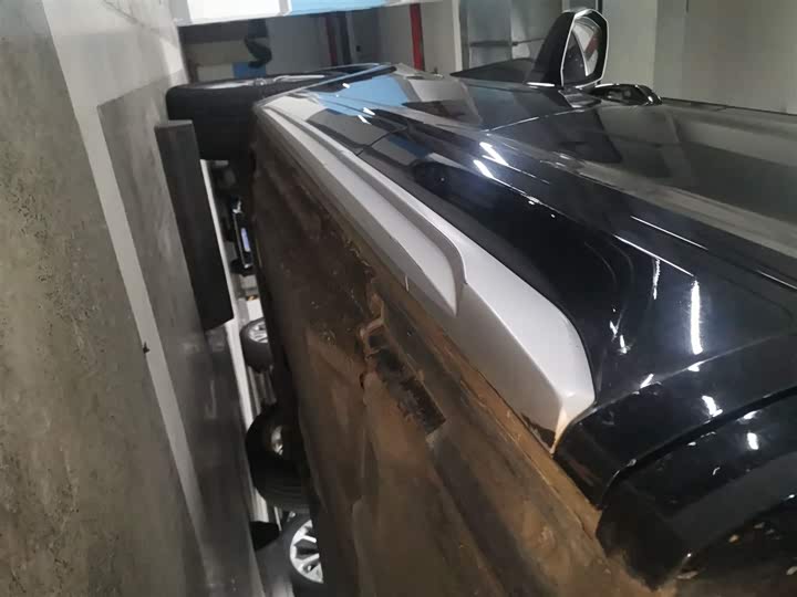 Фото 22 - Audi Q5L