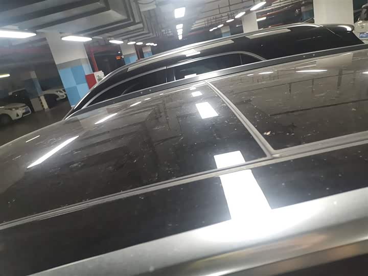 Фото 27 - Audi Q5L