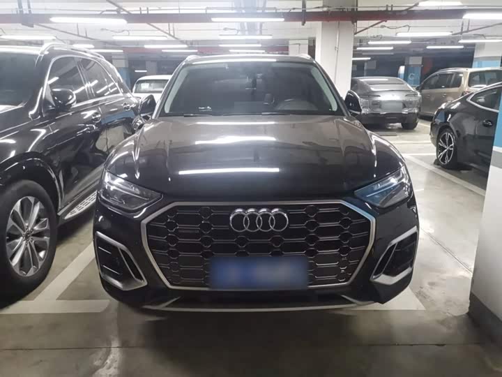 Фото 3 - Audi Q5L