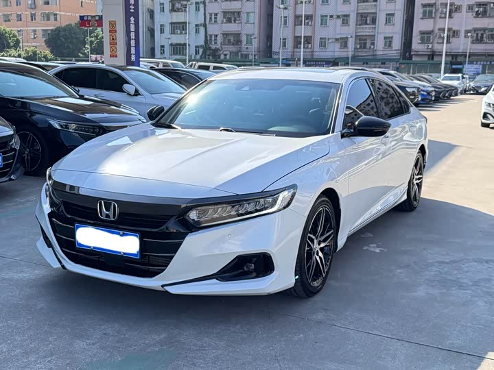 Фото 1 - Honda Accord