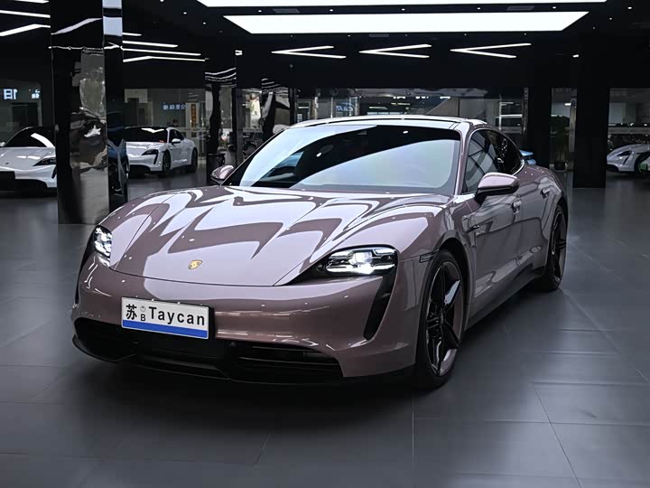 Фото 1 - Porsche Taycan