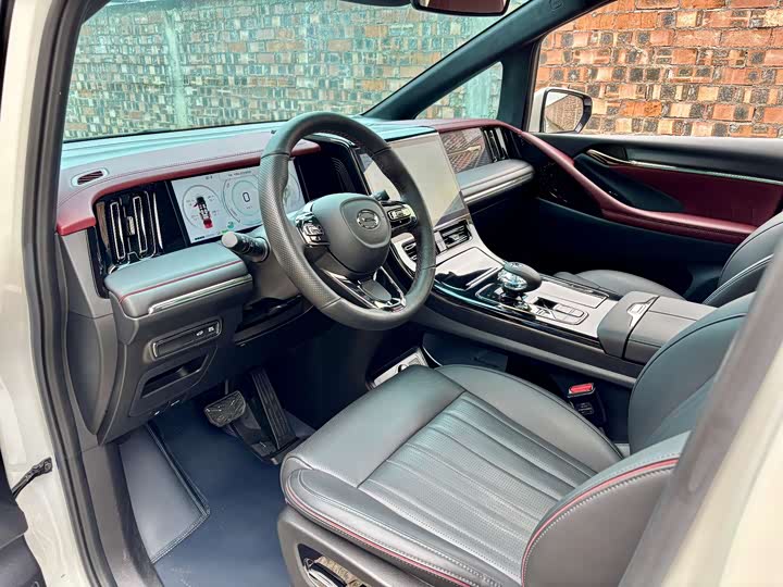 Фото 8 - GAC Trumpchi M8