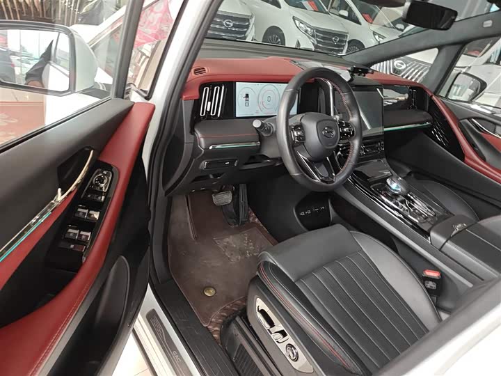 Фото 16 - GAC Trumpchi M8