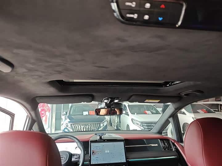 Фото 18 - GAC Trumpchi M8