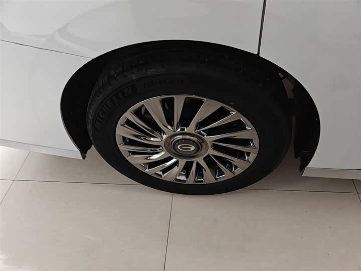 Фото 26 - GAC Trumpchi M8