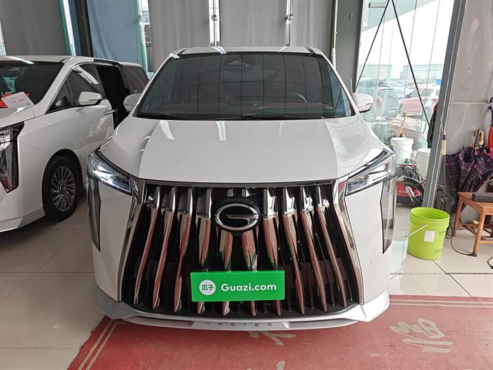 Фото 3 - GAC Trumpchi M8