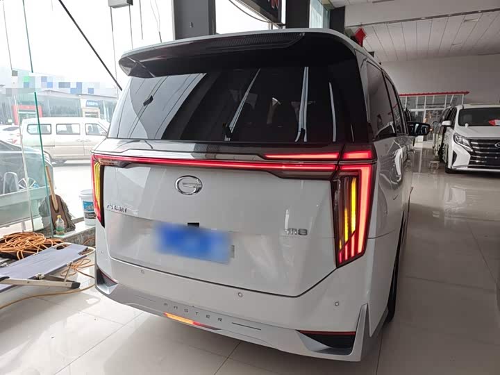 Фото 6 - GAC Trumpchi M8