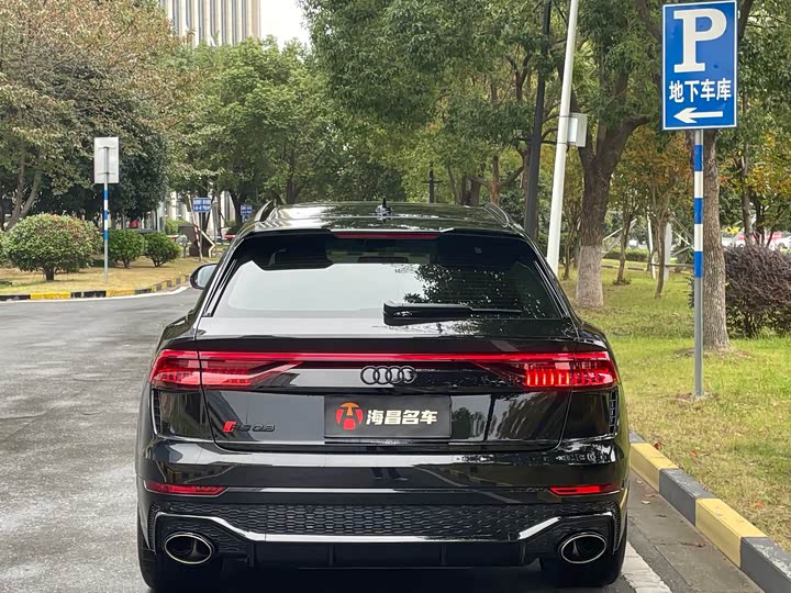 Фото 5 - Audi RS Q8