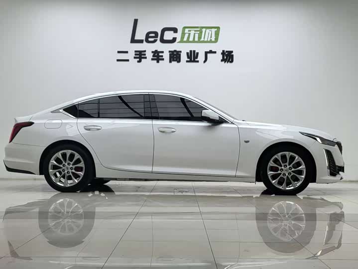 Фото 4 - Cadillac CT5