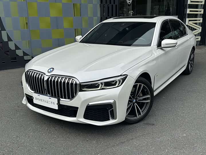 Фото 1 - BMW 7 Series