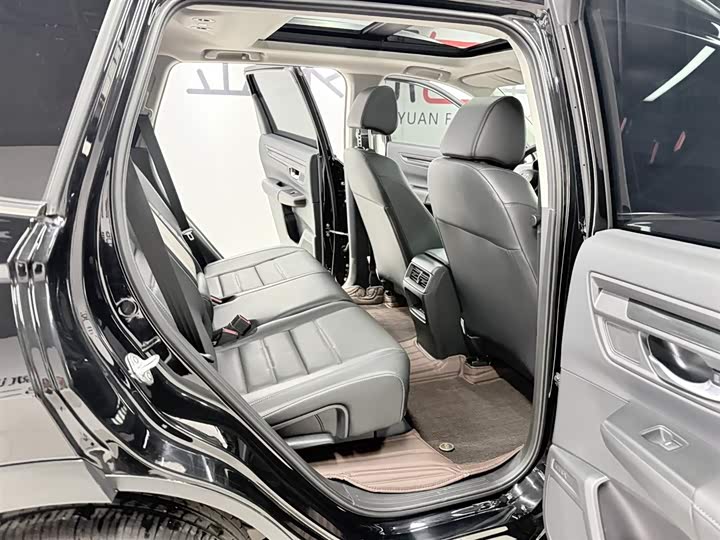 Фото 14 - Honda CR-V