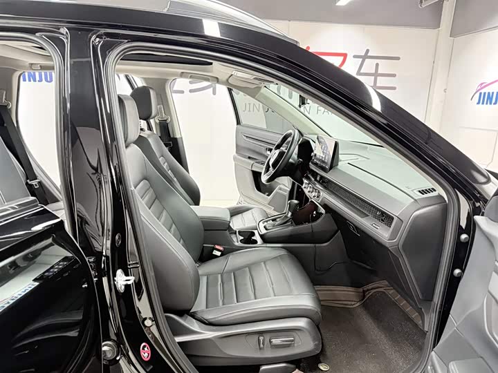 Фото 16 - Honda CR-V