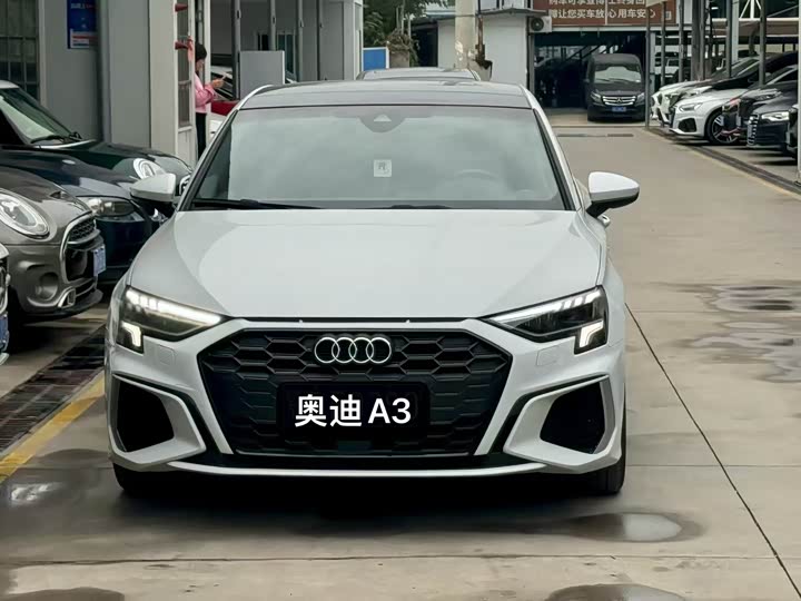 Фото 2 - Audi A3