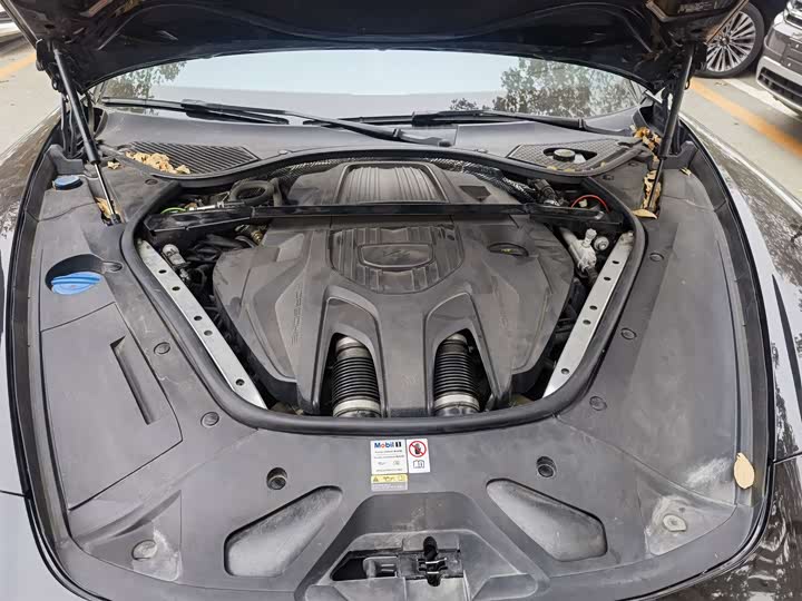 Фото 15 - Porsche Panamera