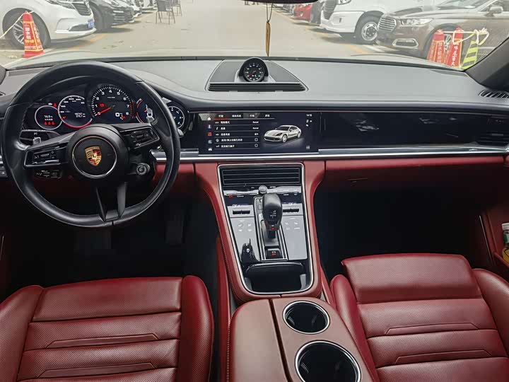 Фото 6 - Porsche Panamera