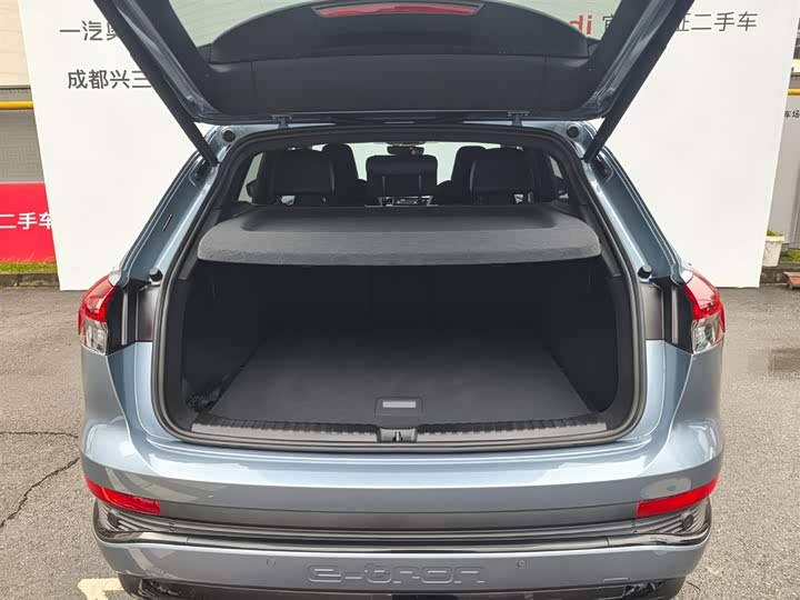 Фото 8 - Audi Q4 e-tron