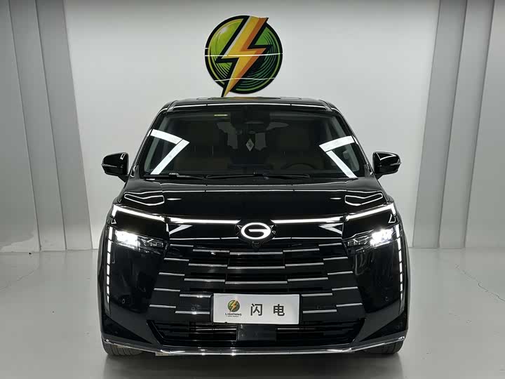 Фото 3 - GAC Trumpchi E8