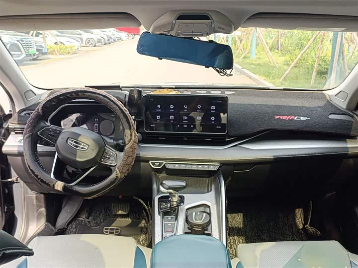 Фото 13 - Geely Preface