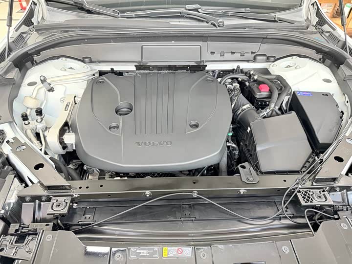 Фото 47 - Volvo XC60