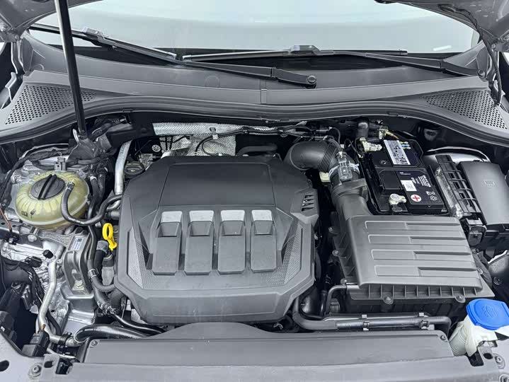 Фото 24 - Volkswagen Tiguan X