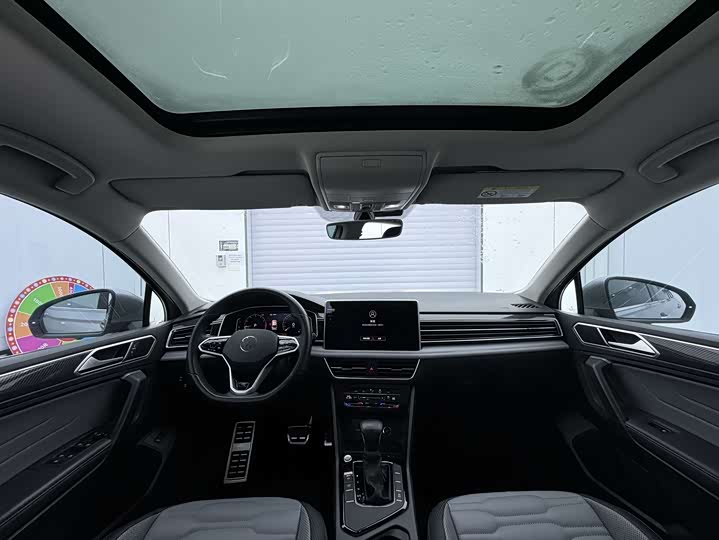 Фото 4 - Volkswagen Tiguan X