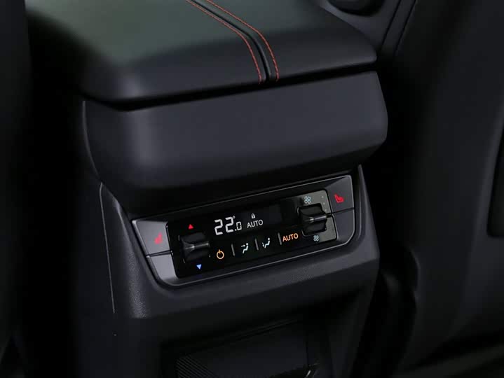 Фото 17 - Ford Edge