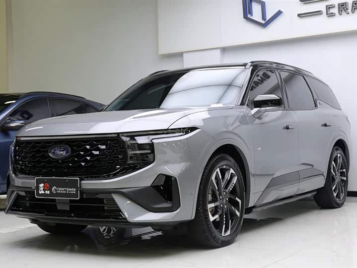 Фото 22 - Ford Edge