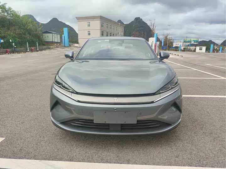 Фото 2 - BYD Qin L