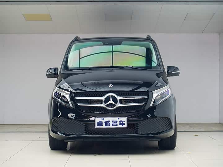 Фото 2 - Mercedes-Benz V-Class
