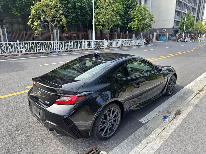 Фото 6 - Subaru BRZ