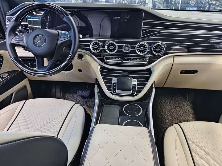 Фото 4 - Mercedes-Benz Vito